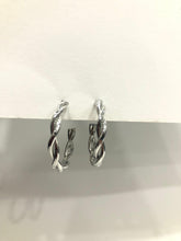 TWISTED SIMPLE MUST HAVE HOOPS