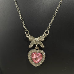 Romantic Pink Heart Pendant Necklace β A Symbol of Love & Elegance! πβ¨