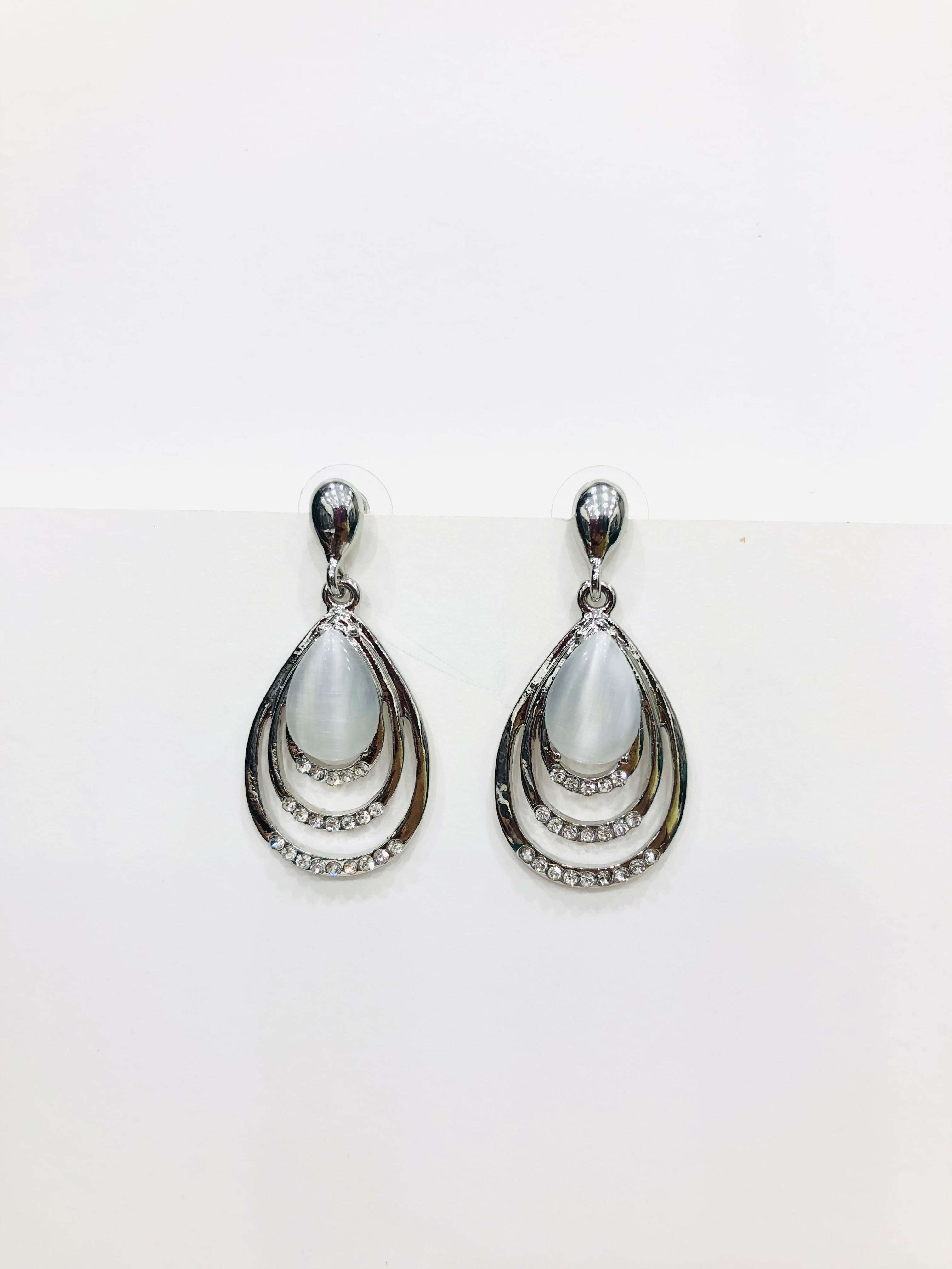 💫 ELEGANT TEARDROP CRYSTAL EARRINGS 💫