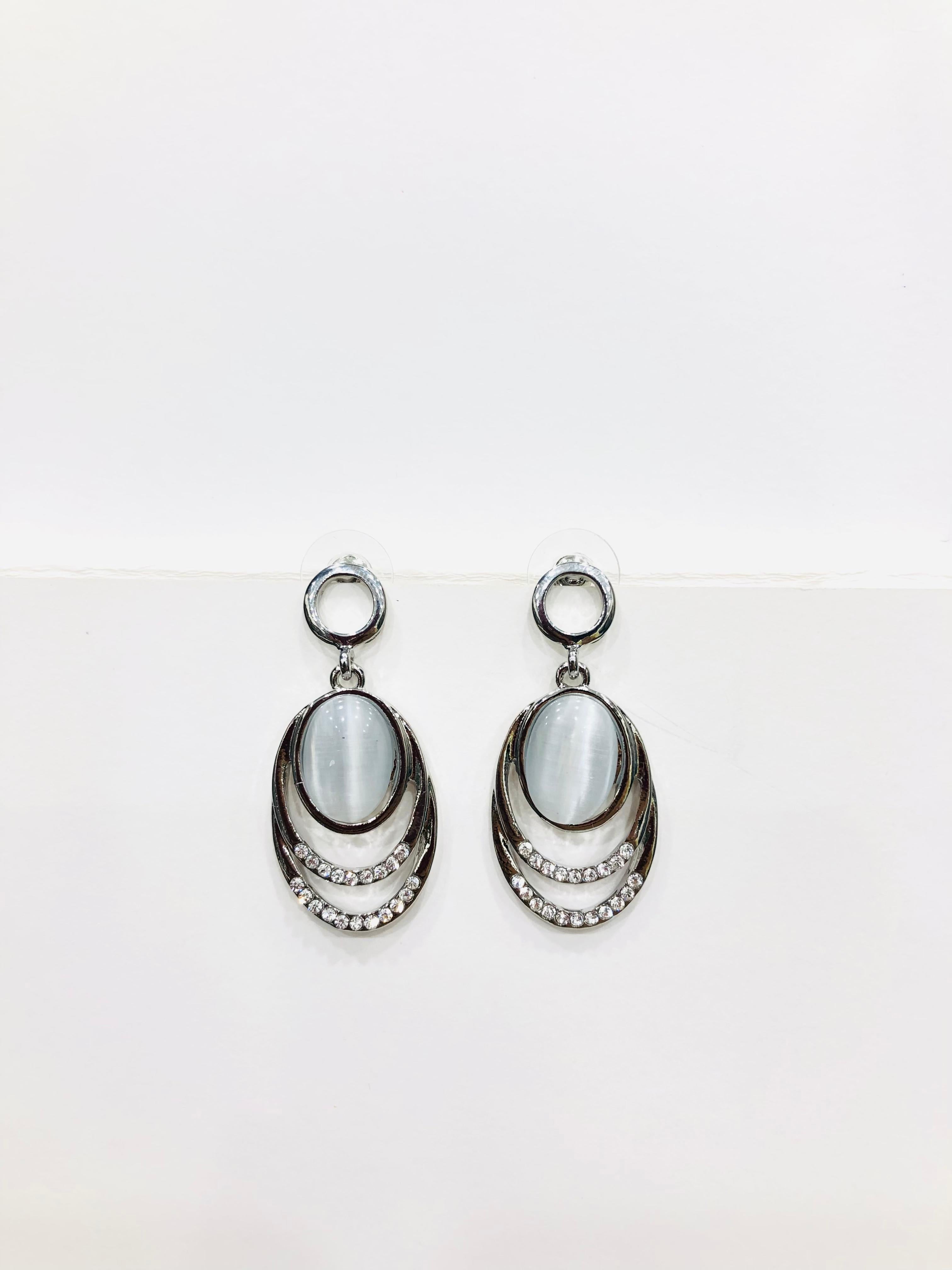 ELEGANT SILVER& GEMSTONE DROP EARRINGS