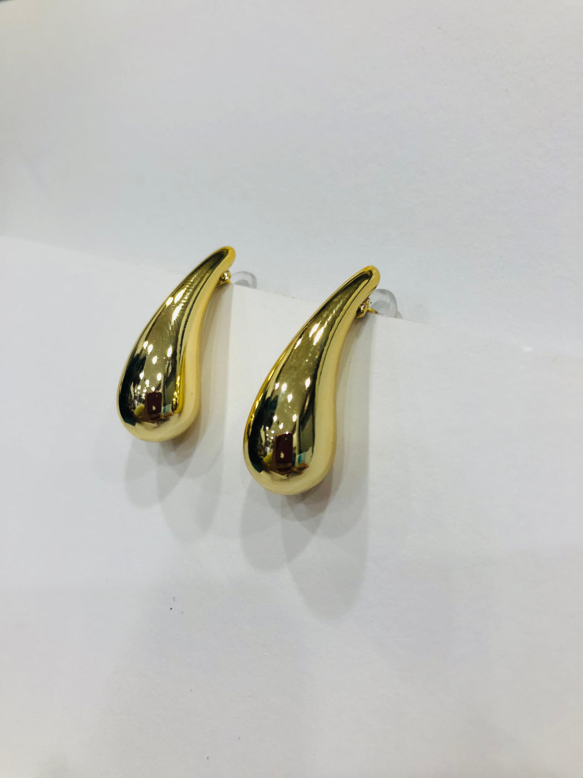 DRIP IN GOLD