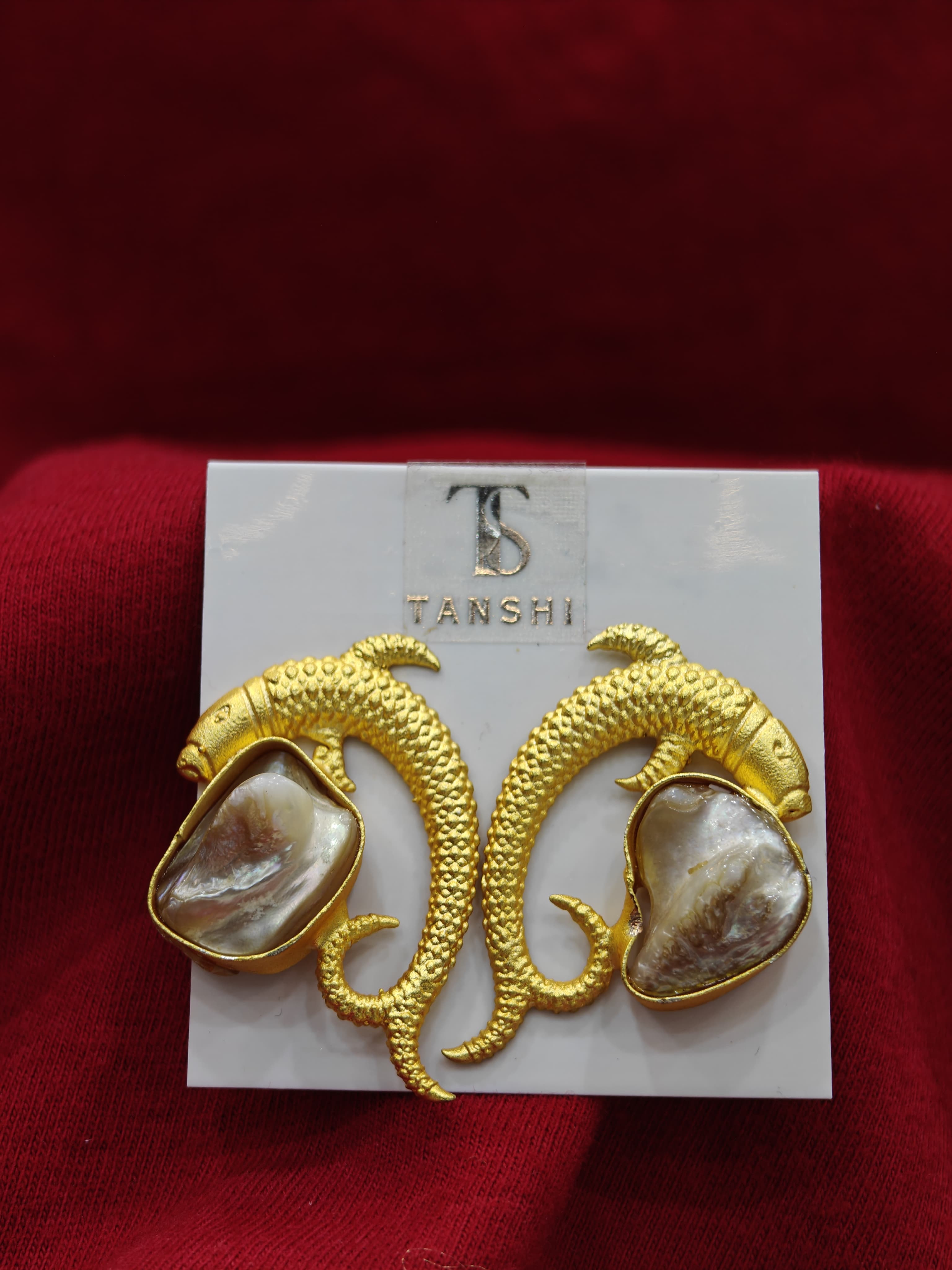 Majestic Ocean-Inspired Gold & Pearl Earrings 🐟