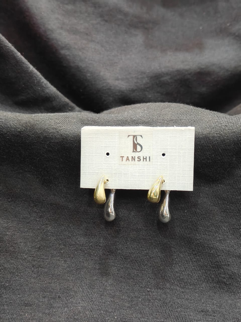 Elegant Dual-Tone Droplet Earrings (GOLD &SILVER)
