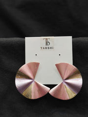 ELEGANT FAN SHAPED EARRINGS (Copy)