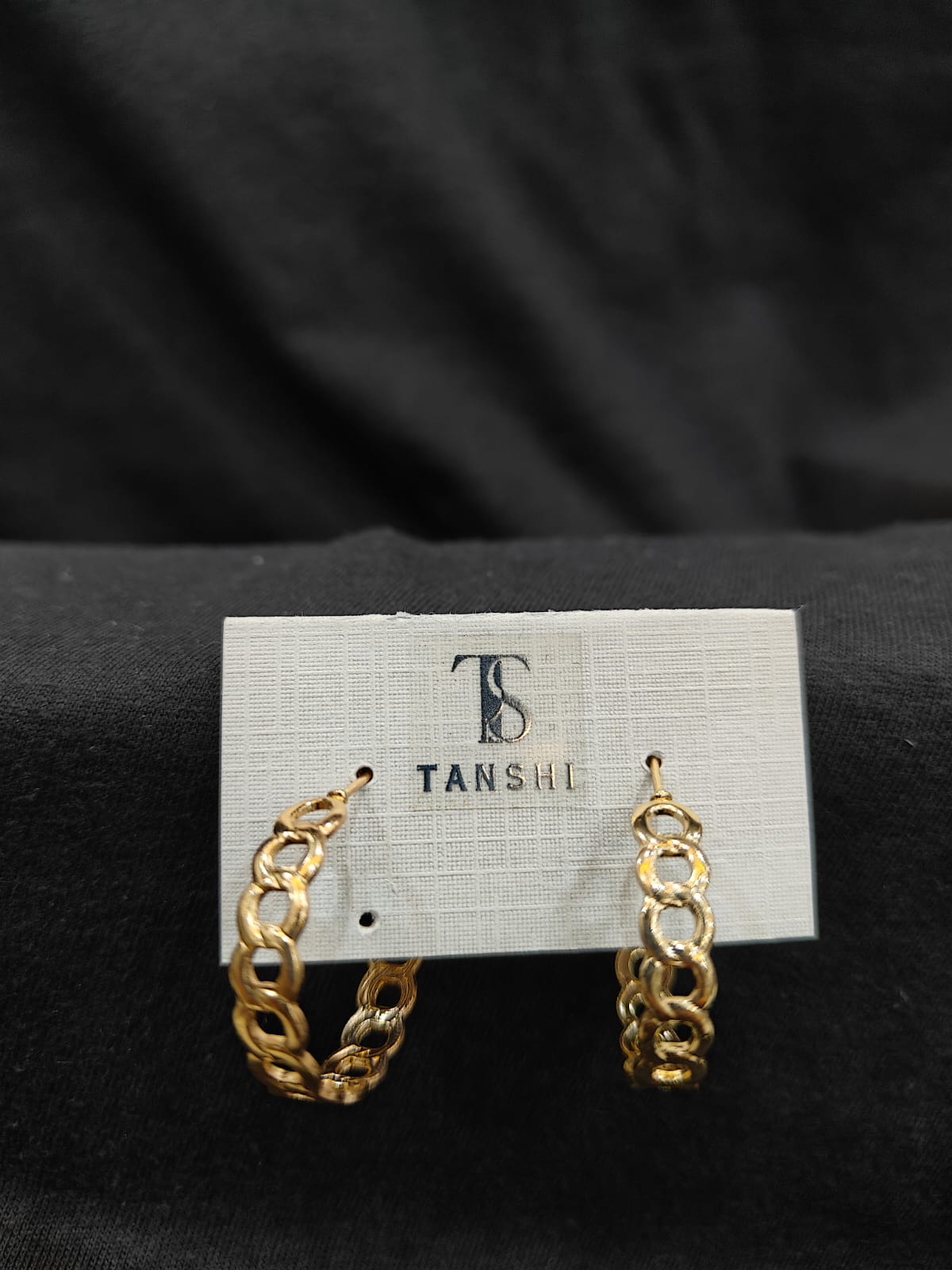 CHAIN-LINK HOOP EARRINGS