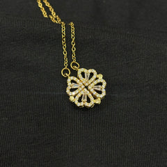 ELEGANT FLORAL CHARM MAGNETIC NECKLACE (Copy)