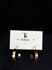 Timeless Gold-Tone Hoop Earrings – Minimal & Elegant ✨