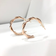 TWISTED SIMPLE MUST HAVE HOOPS