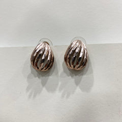 MATTE GOLD INTERLINKED HOOP EARRINGS – MODERN GLAM