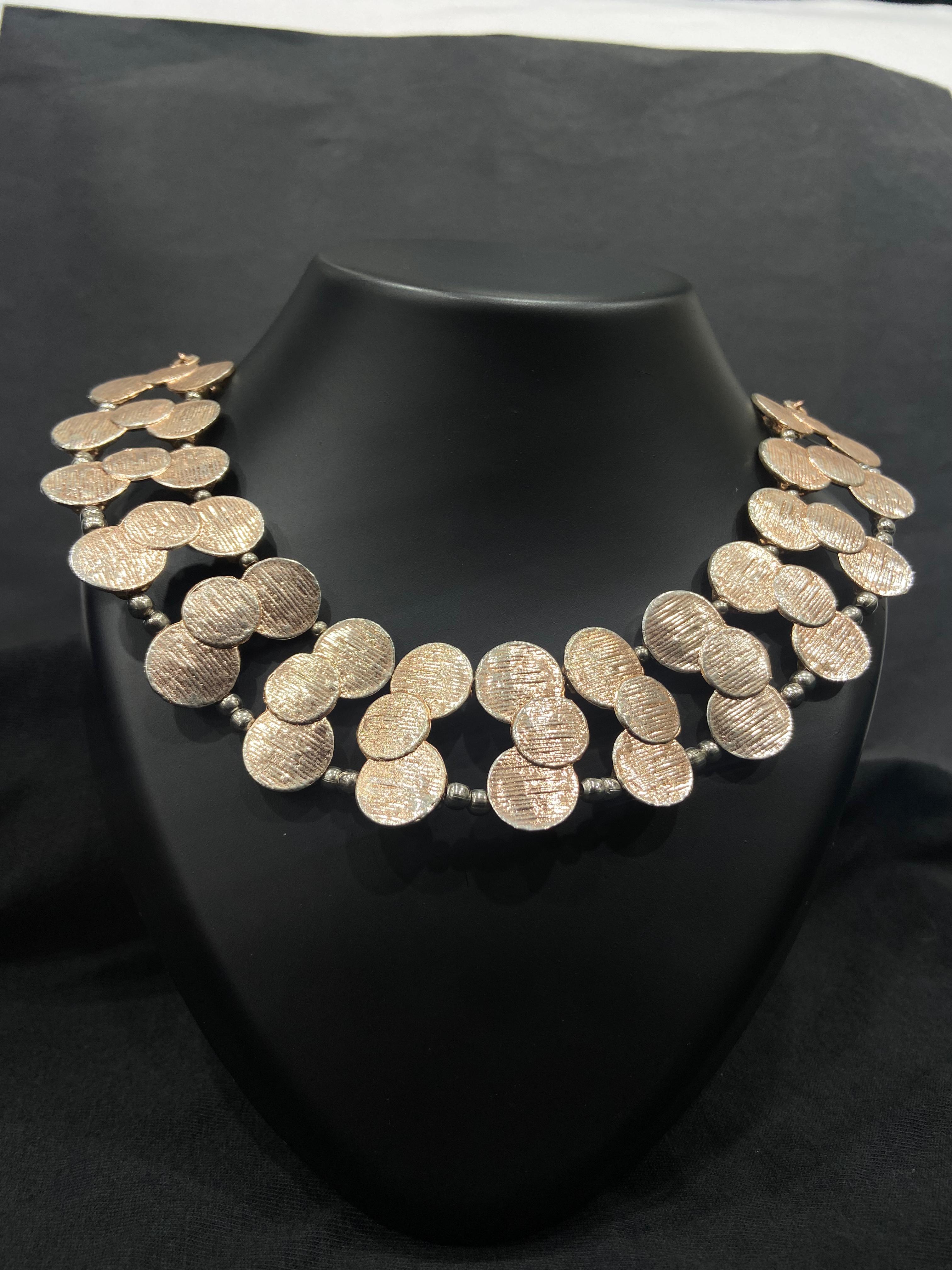 BOLD, ELEGANT AND UNFORGETTABLE DOUBLE LAYERED (Copy)