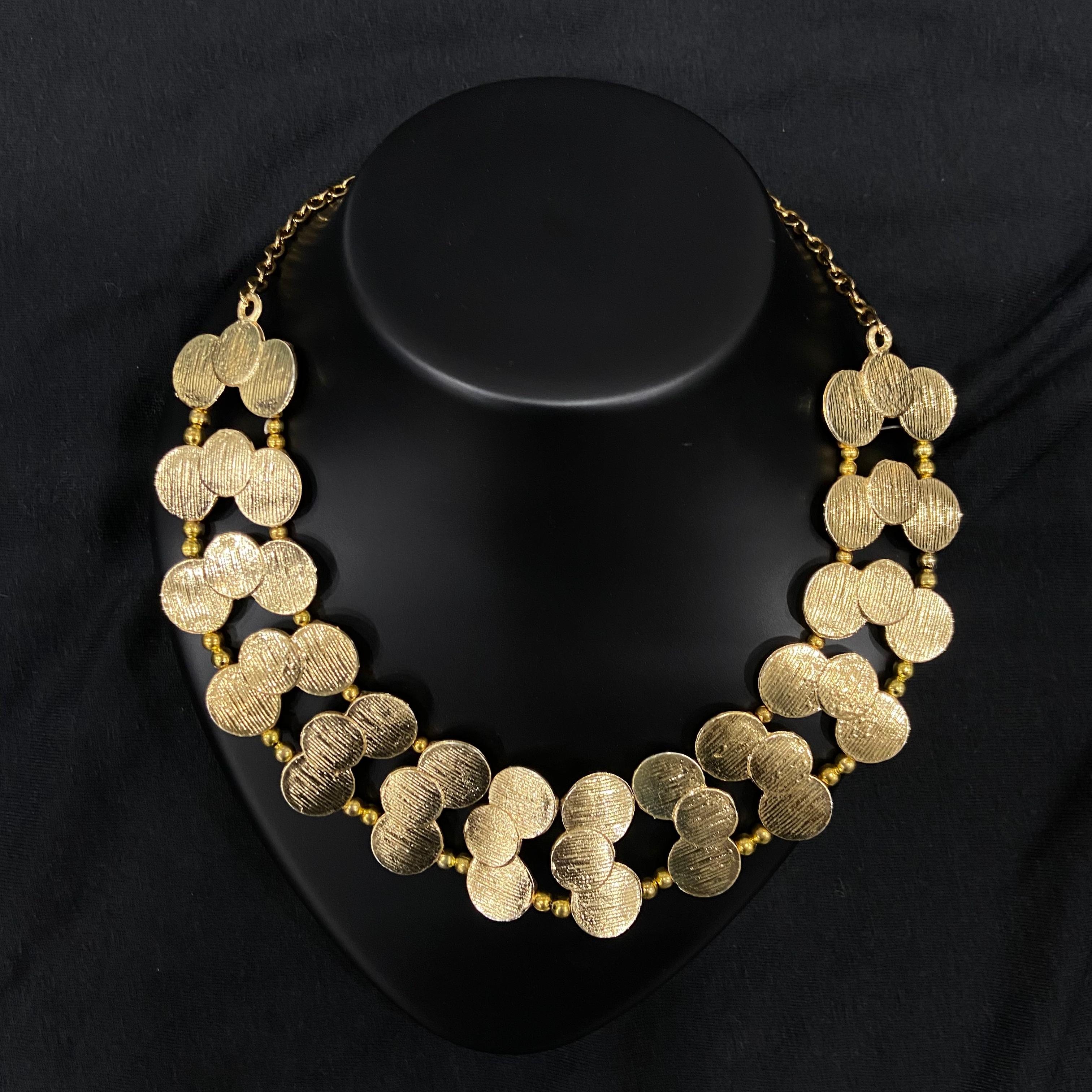 BOLD, ELEGANT AND UNFORGETTABLE DOUBLE LAYERED (Copy)