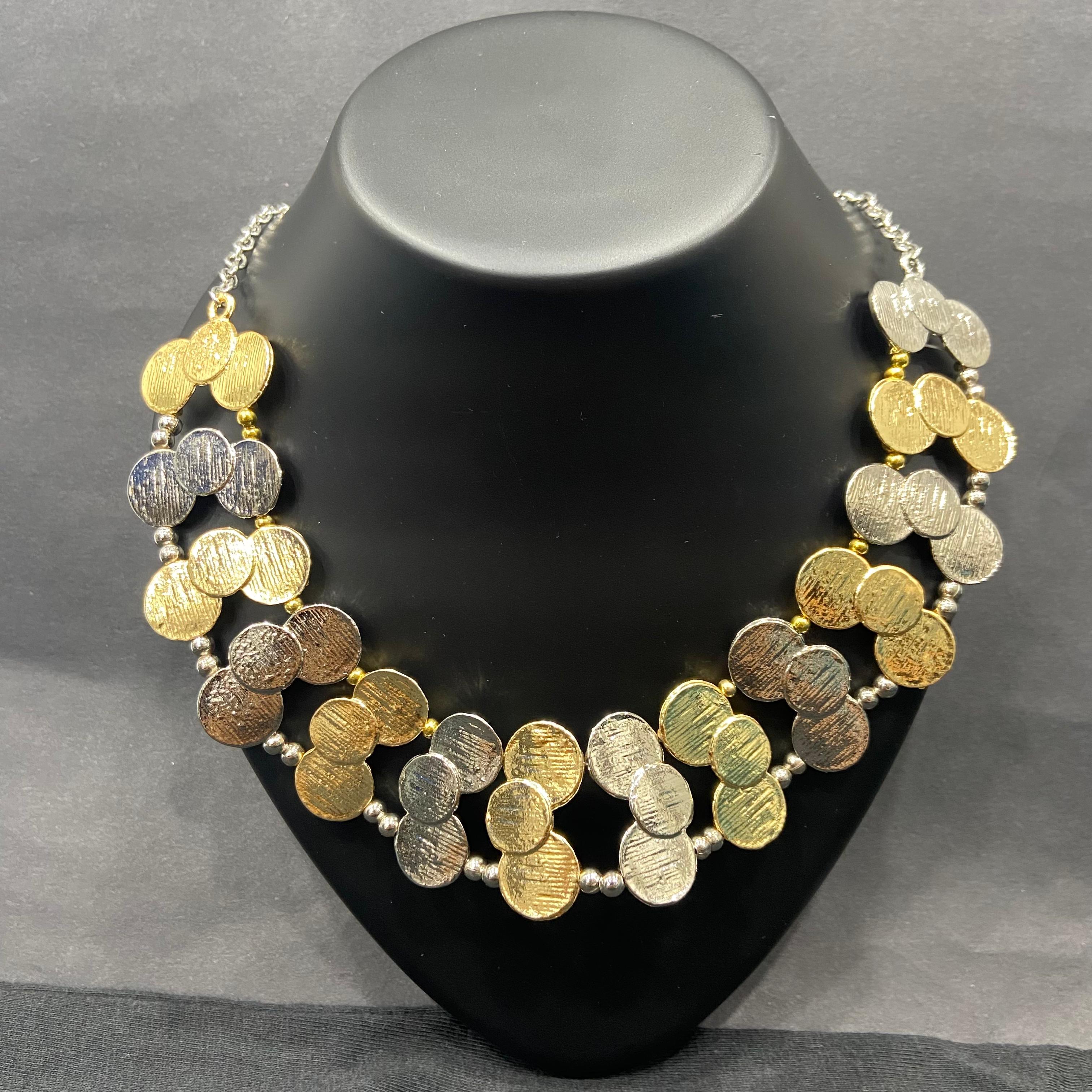 BOLD, ELEGANT AND UNFORGETTABLE DOUBLE LAYERED (Copy)
