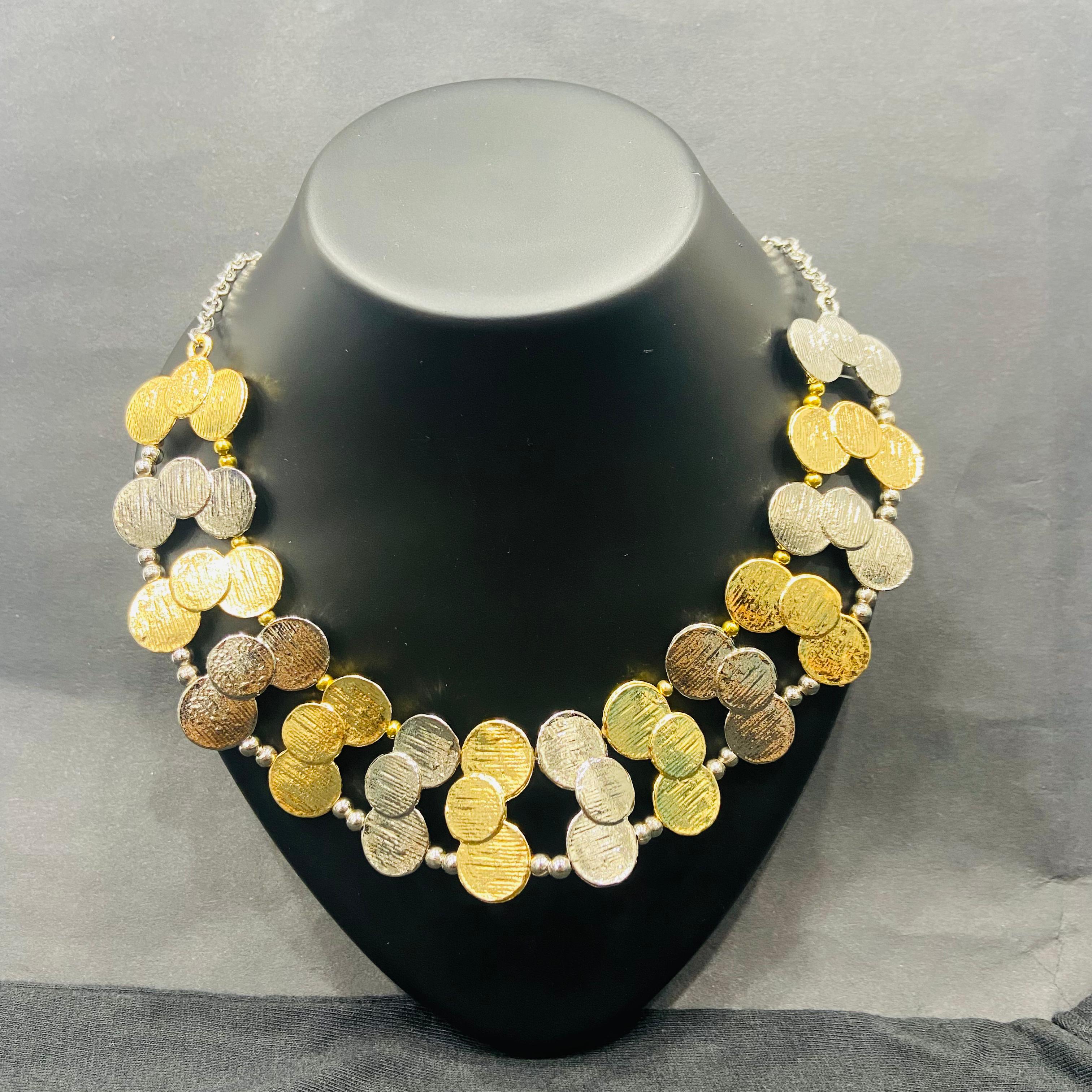 BOLD, ELEGANT AND UNFORGETTABLE DOUBLE LAYERED (Copy)
