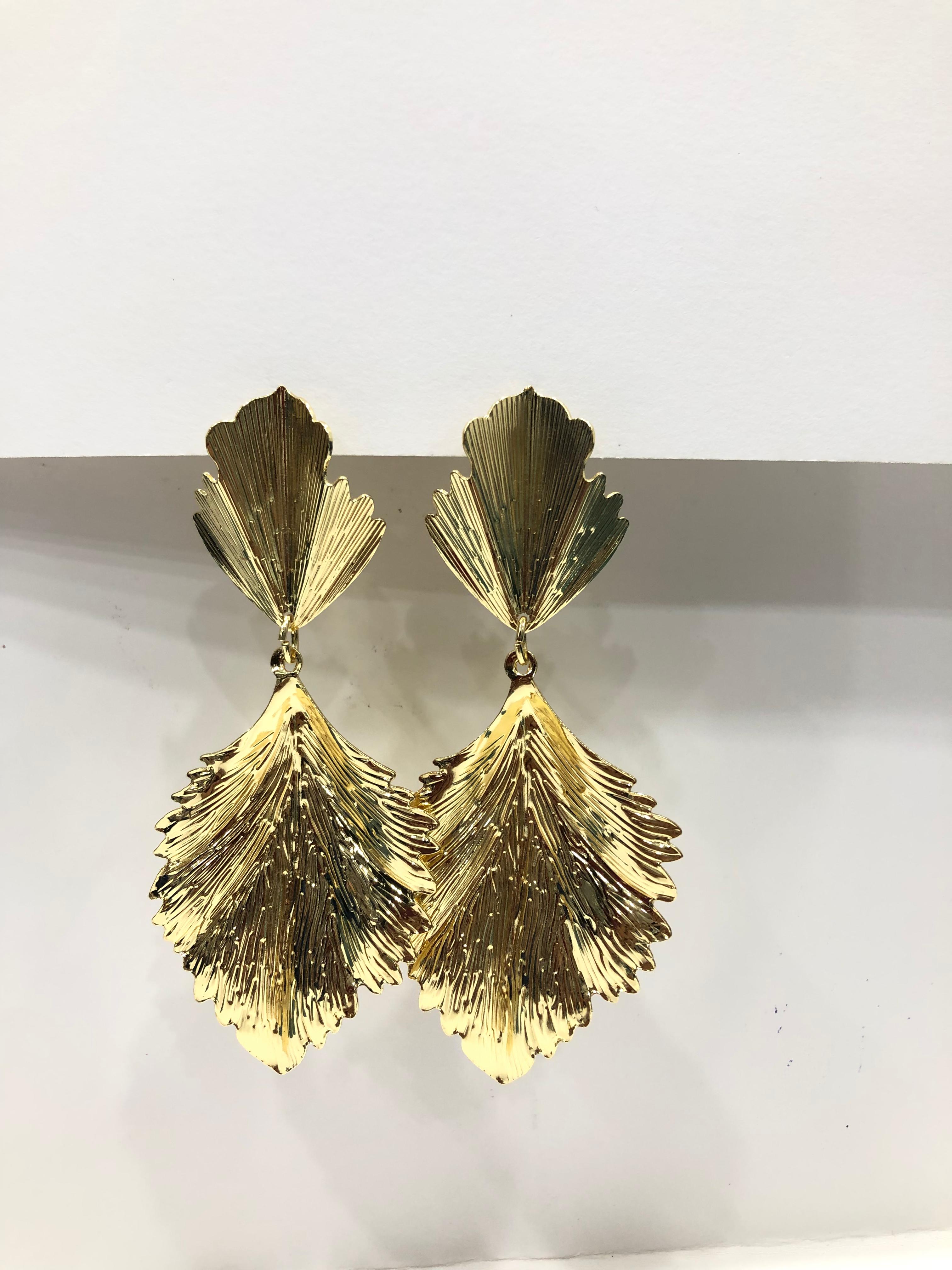 GOLDEN LEAF LUXE EARRINGS –NATURE'S GLAM REDIFINED